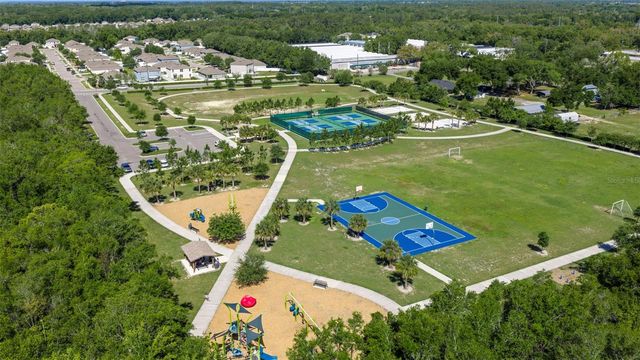 3261 BETHPAGE LOOP, Mount Dora, FL 32757