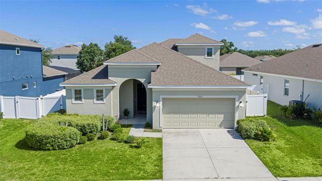 3261 BETHPAGE LOOP, Mount Dora, FL 32757