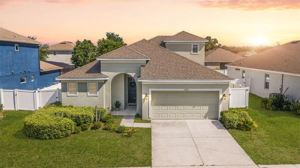3261 BETHPAGE LOOP, Mount Dora, FL 32757