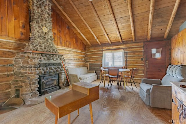 152 Jarvi Road, Crystal Falls, MI 49935