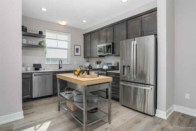 30017 Center Street 015, New Hudson, MI 48165