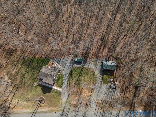 216 Cooke Ln, Bumpass, VA 23024