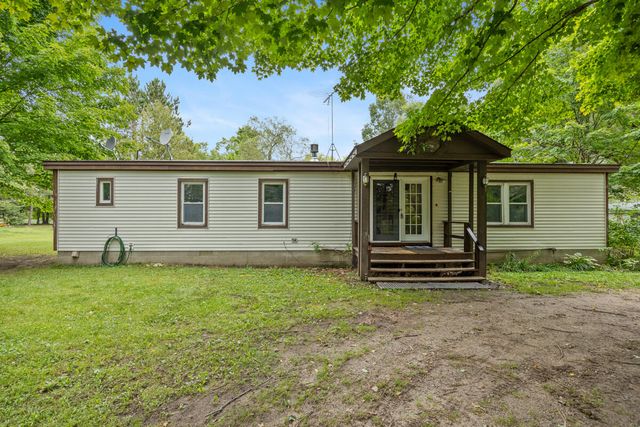 15070 Rapids Drive, Hersey, MI 49639