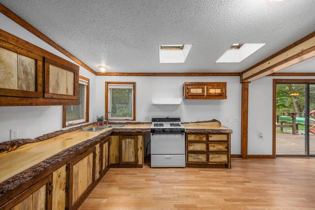 15070 Rapids Drive, Hersey, MI 49639