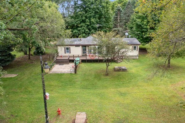 15070 Rapids Drive, Hersey, MI 49639