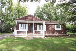 4303 Columbine Avenue, Burton, MI 48529
