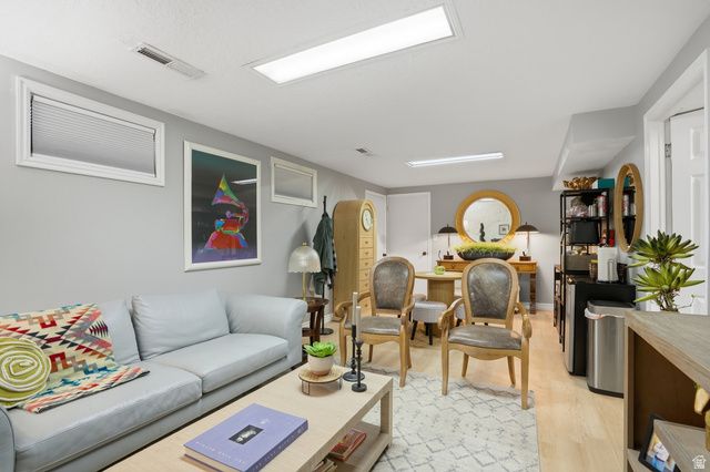 1630 E NAVAJO, Ogden, UT 84403