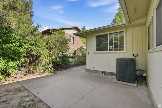 1630 E NAVAJO, Ogden, UT 84403