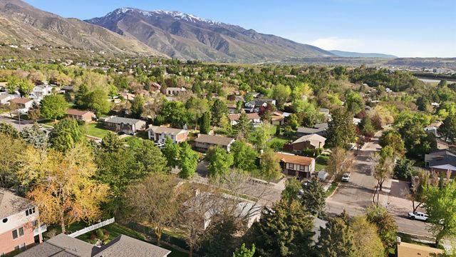 1630 E NAVAJO, Ogden, UT 84403