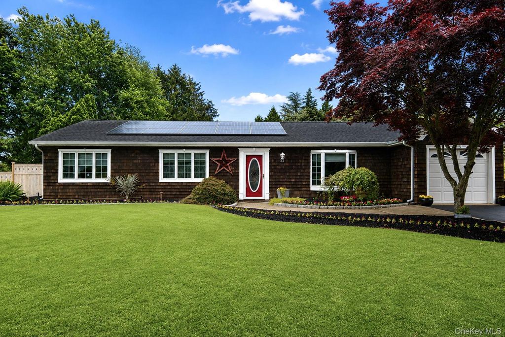 22 Puritan Avenue, Mount Sinai, NY 11766