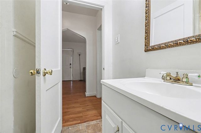 129 Seaboard St, Petersburg, VA 23803