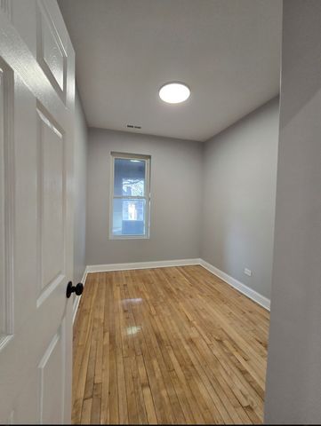 651 N Long Avenue, Chicago, IL 60644