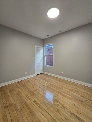 651 N Long Avenue, Chicago, IL 60644