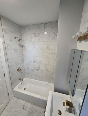 651 N Long Avenue, Chicago, IL 60644