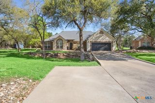 2808 Autumn Cove, Belton, TX 76513