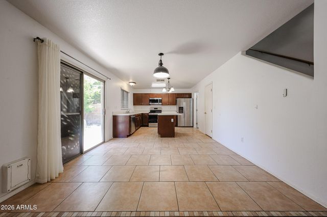 1551 E Orchid Court C, Gilbert, AZ 85296