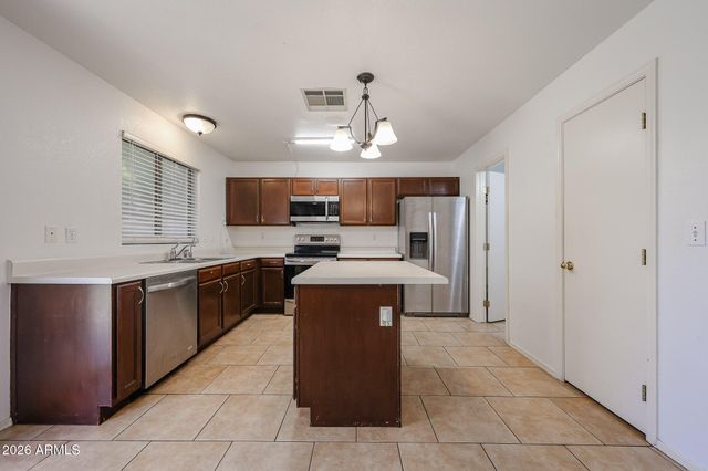 1551 E Orchid Court C, Gilbert, AZ 85296