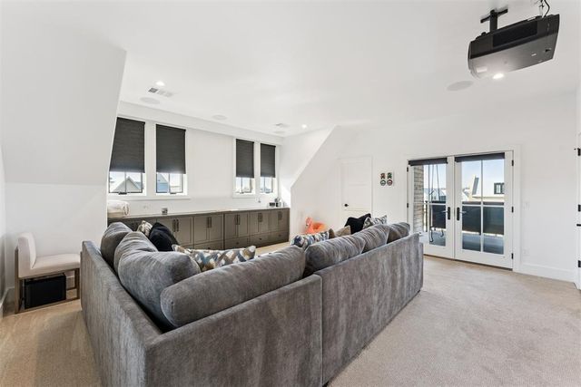 1924 Runway Boulevard, Oklahoma City, OK 73108