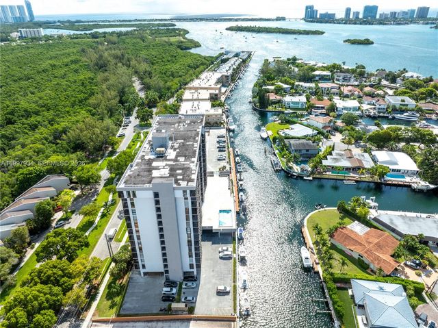 2500 NE 135th St B506, North Miami, FL 33181