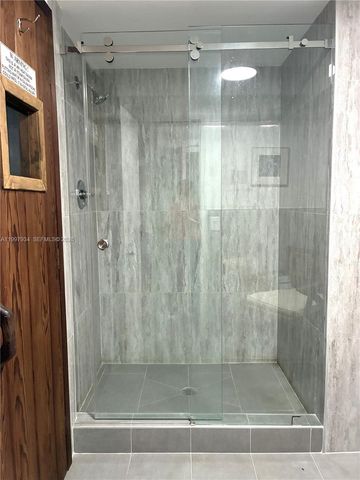 2500 NE 135th St B506, North Miami, FL 33181