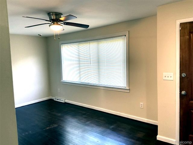 14180 Huron Street, Taylor, MI 48180