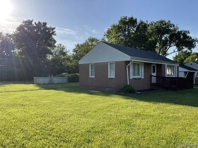 14180 Huron Street, Taylor, MI 48180