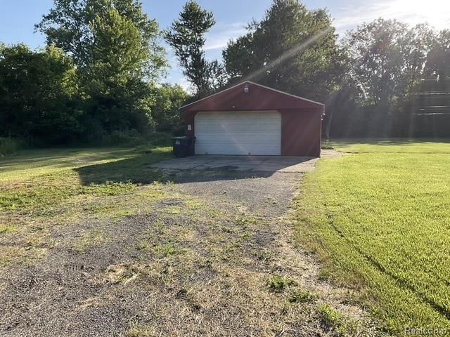 14180 Huron Street, Taylor, MI 48180