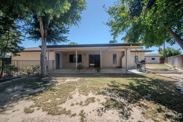 4008 Barbara Avenue, Bakersfield, CA 93309