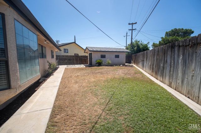 4008 Barbara Avenue, Bakersfield, CA 93309