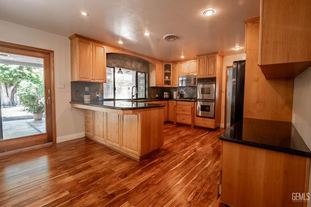 4008 Barbara Avenue, Bakersfield, CA 93309