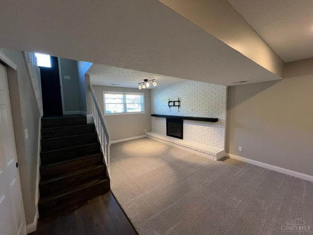 4900 Caprice Drive, Middletown, OH 45044