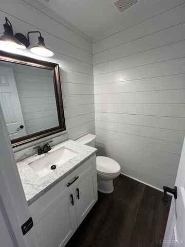 4900 Caprice Drive, Middletown, OH 45044