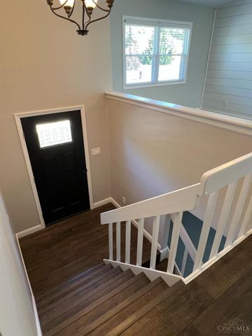 4900 Caprice Drive, Middletown, OH 45044