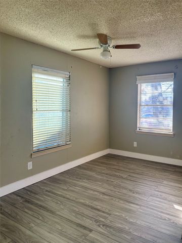 2022 Leroy Road, Dallas, TX 75217