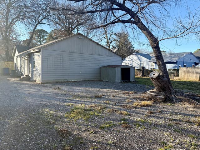 2022 Leroy Road, Dallas, TX 75217