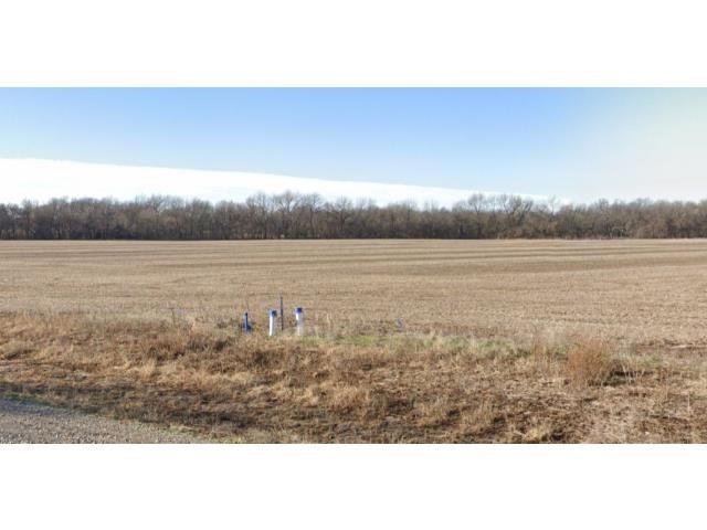 00000 SW 10th St, Benton, KS 67017