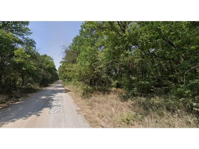 00000 SW 10th St, Benton, KS 67017