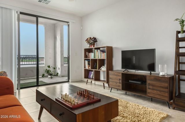 2511 W QUEEN CREEK Road 378, Chandler, AZ 85248