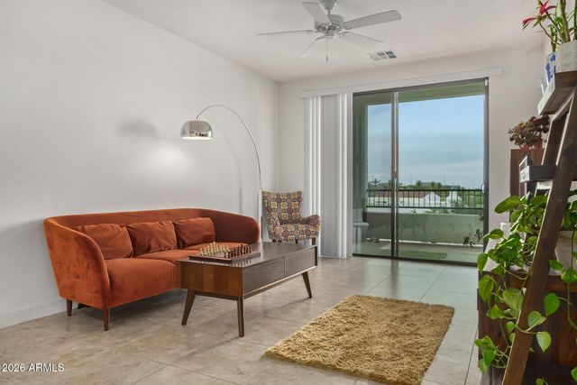 2511 W QUEEN CREEK Road 378, Chandler, AZ 85248