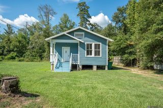 30180 Smith Dr, Walker, LA 70785