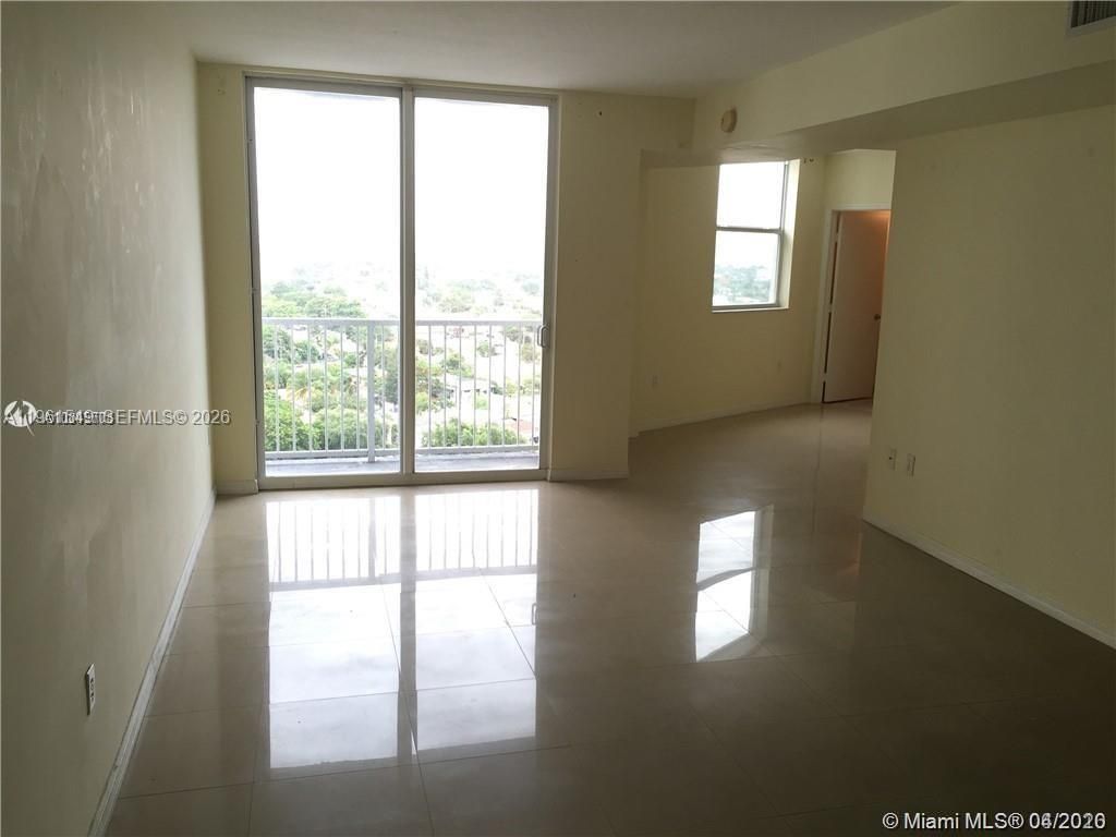 1 Glen Royal Parkway 1404, Miami, FL 33125