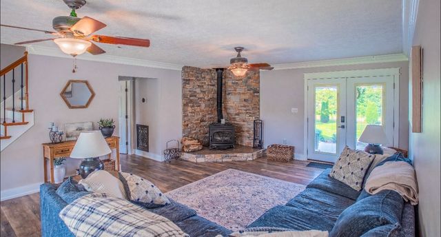 122 Trivett Dr, Portland, TN 37148