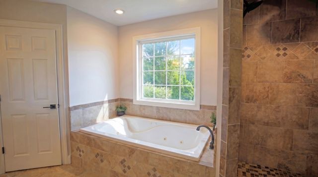 122 Trivett Dr, Portland, TN 37148