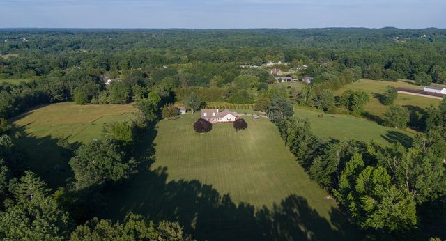 122 Trivett Dr, Portland, TN 37148