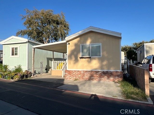 15798 Slover Ave SPC 30, Fontana, CA 92337