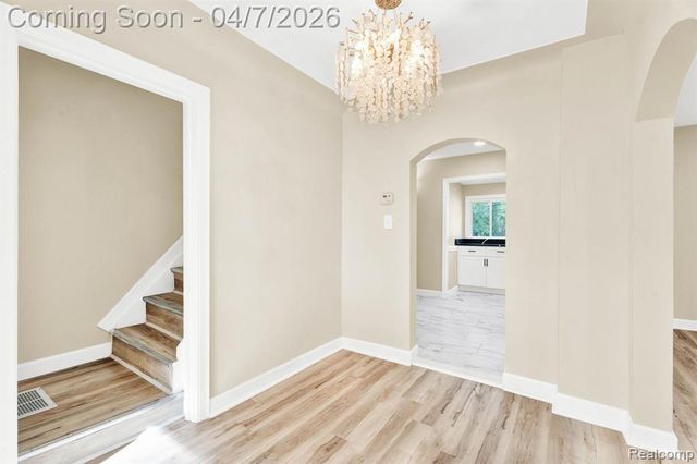 23248 Helen Street, Southfield, MI 48033