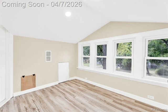 23248 Helen Street, Southfield, MI 48033