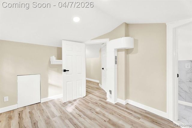 23248 Helen Street, Southfield, MI 48033