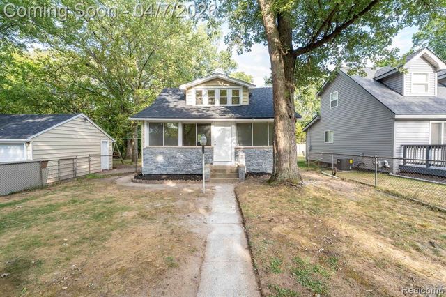 23248 Helen Street, Southfield, MI 48033