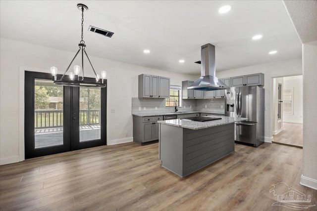 4133 Lawrence Ave, Pace, FL 32571